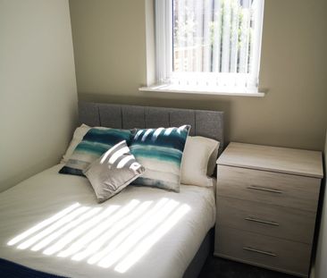 Double En-Suite Rooms – All Bills Included! - Photo 2