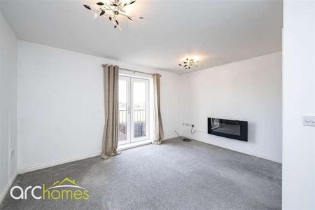 Grimshaw Park, Abram, Wigan, WN2 - Photo 2