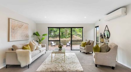 Westlake Zone Three Bedroom Family Home - Photo 2