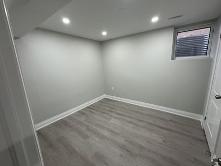 For Lease - 4468 Ashley Avenue, Mississauga, Ontario - Photo 4