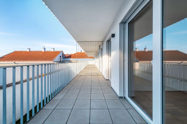 Moderne 2-Zimmer-Wohnung im Zentrum von Leopoldsdorf - südseitig - grosser Balkon - PKW-Stellplatz - Photo 1