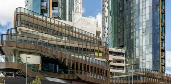 18 Hoff Boulevard, Melbourne - Photo 2