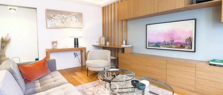 Appartement • La Plaine des Sablons - Photo 2