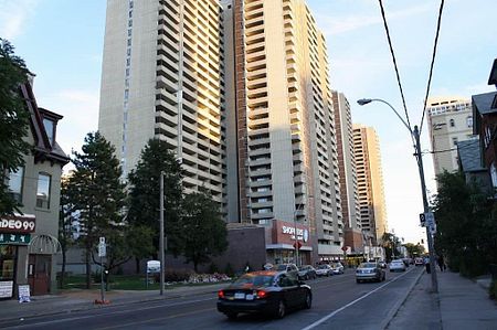 565 Flex Plus - Sherbourne - Photo 3