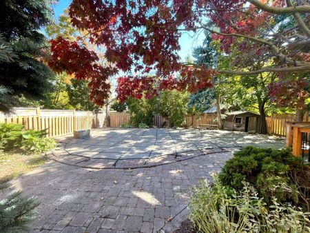 For Lease - 1369 Mapleridge Crescent, Oakville, Ontario - Photo 3