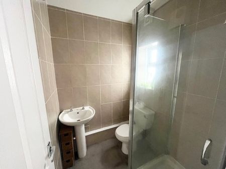 Ashley Road, Poole - Photo 4