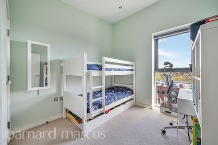 St. Mary's Road, Surbiton - Photo 2