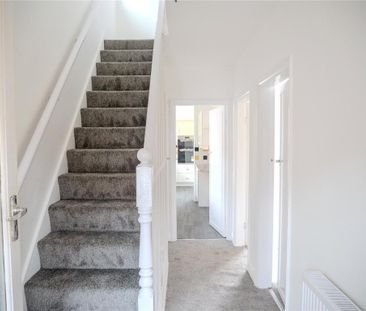 3 bedroom semi-detached house to rent - Photo 3