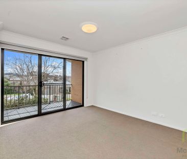 Spacious Family Home in Forde - Photo 6