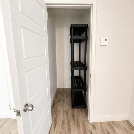 ✨ À LOUER – Condo 2 ½ à Candiac – 1 060 $/mois ✨ - Photo 3