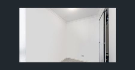 Perfectly situated in the heart of Melbourne's CBD *Furnished - Photo 2