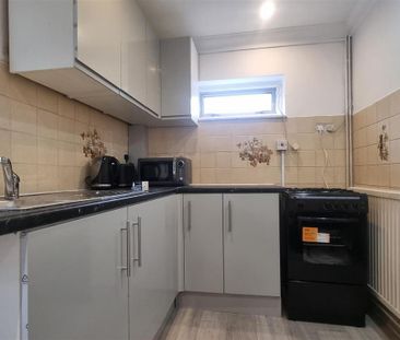 2 bedroom house to rent - Photo 6