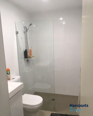 MODERN 1 BEDROOM UNIT FOR RENT - Photo 1