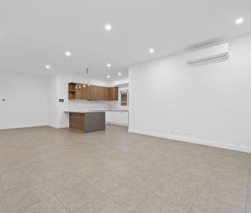 10B Merbow Street, Oakleigh VIC 3166 - Townhouse For Rent | Domain - Photo 1