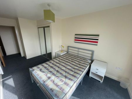 2 bedroom flat to rent - Photo 5