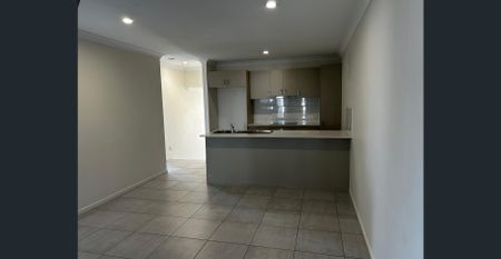 Modern & Low Maintenance Four-Bedroom Duplex - Photo 5