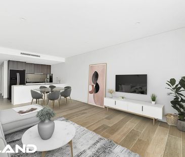 Modern & Luxury Two Bedroom Apartment! - Photo 1