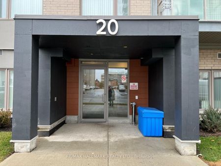 For Lease - 20 Orchid Place Drive Unit# 204, Toronto, Ontario - Photo 2