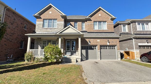 For Lease - 10 Ken Sinclair Crescent, Aurora, Ontario - Photo 1