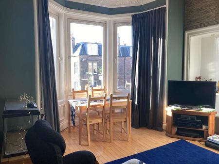 4 bedroom house to rent - Photo 2