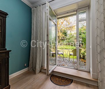 Komplett möblierte Wohnung mit Gartenzugang und 2 Terrassen in Hamburg-Winterhude - Foto 2