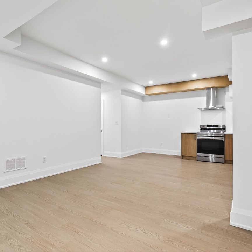 For Lease - 6612 Harmony Hill Unit# Basement, Mississauga, Ontario - Photo 1