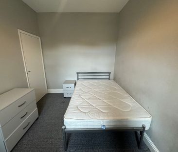 Heworth Road, Heworth - P10424 - Photo 5