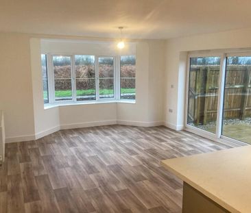 4 bedroom detached house to rent - Photo 1