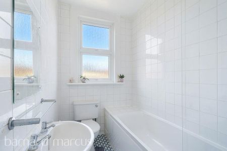 Temple Road, Cricklewood - Photo 5