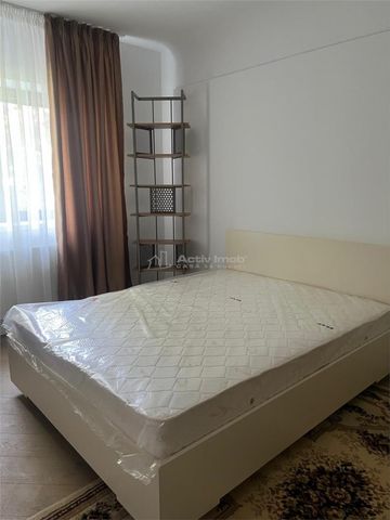 2 Camere, Lux, Cortina Academy, 3 min Metrou Academia Milita - Fotografie 3