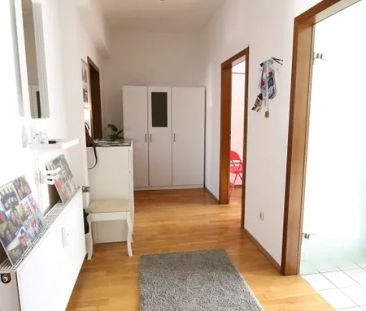 GUT GESCHNITTENE 2 ZIMMERWOHNUNG IM HERZEN VON KREFELD - Photo 1