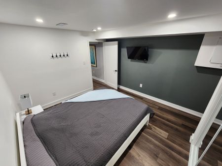 For Lease - 435 Hansen Road Unit# Lower, Brampton, Ontario - Photo 4