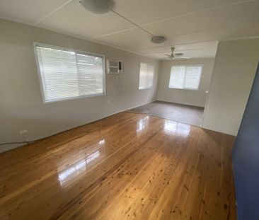 3 Bedroom Neat & Tidy Home ! - Photo 1