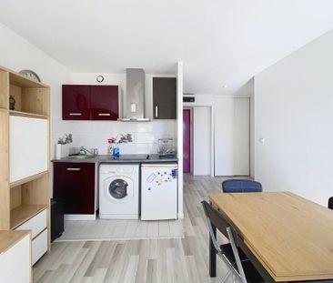 Location Appartement 2 pièces 28m² NICE 06000 - Photo 5