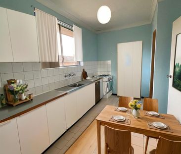 Experience Modern Comfort and Convenience at 6/92 St Hilliers Rd, A... - Photo 5