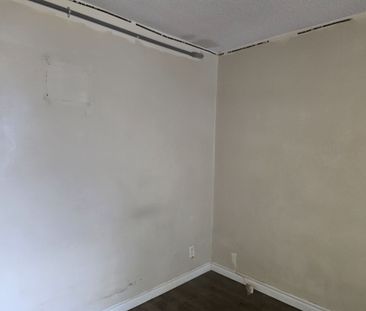 For Lease - 234 Pellatt Avenue, Toronto, Ontario - Photo 5