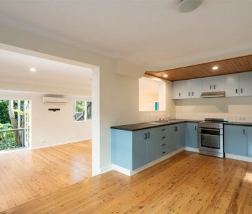 Two-Bedroom Apartment with Leafy Garden Outlook - Photo 1