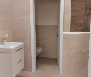 2.5 Zimmer, 48 m², 1. Stock - Photo 3