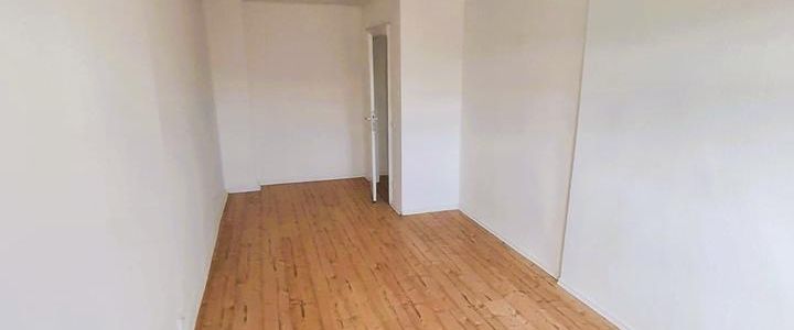 Herrliche 2,5-Raum-DG-Wohnung mit Balkon in Hilbersdorf - Photo 1