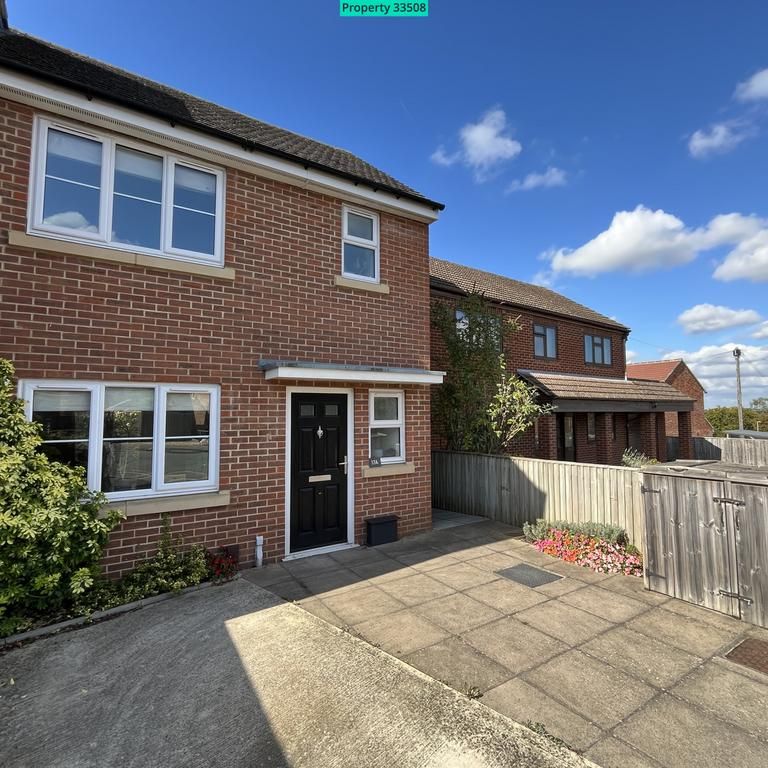 2 bedroom semi-detached house to rent - Photo 1