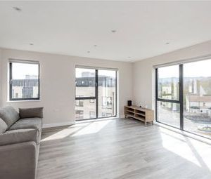 2 Bedrooms Flat to rent in The Mill, 13 Roseberry Road, Bath BA2 | £ 421 - Photo 1