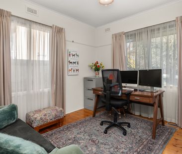 16 Bullarto Street, Chadstone VIC 3148 - House For Rent | Domain - Photo 5