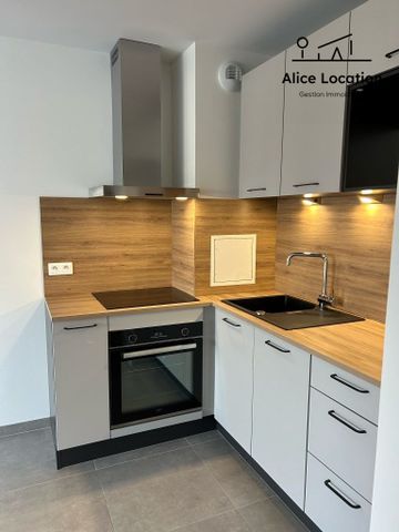 Location Appartement 2 pièces 43m² THONON LES BAINS 74200 - Photo 2