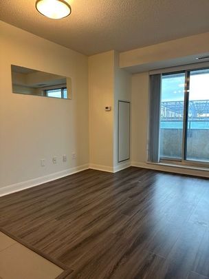 For Lease - 75 Norman Bethune Avenue Unit# 220, Richmond Hill, Ontario - Photo 1