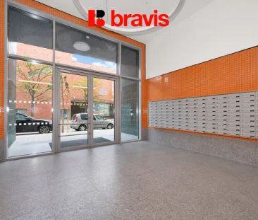 Pronájem kompletně zařízeného ateliéru 1+kk, Palác Trnitá, ul. Trni... - Photo 2