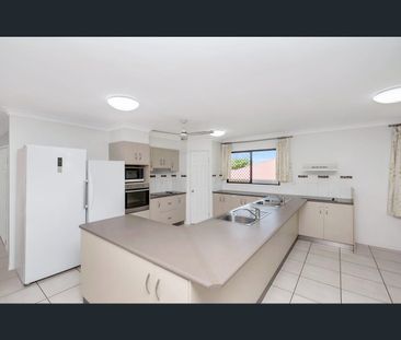 SHARE HOUSE/9 Klewarra Boulevard, Douglas, Qld 4814 - Photo 2