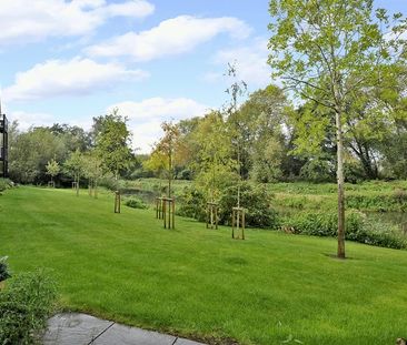 Weyview Gardens, Godalming - 2 bedrooms Property for lettings - Sey... - Photo 4