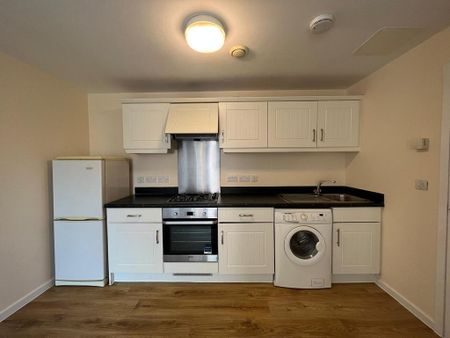 2 bedroom apartment to rent - Photo 2