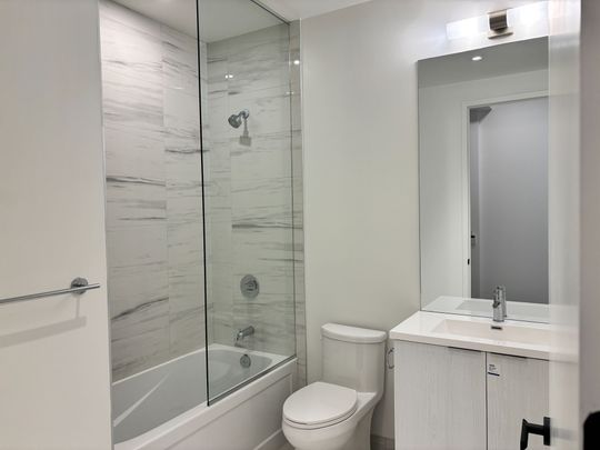 For Lease - 8 Interchange Way Unit# 2712, Vaughan, Ontario - Photo 1