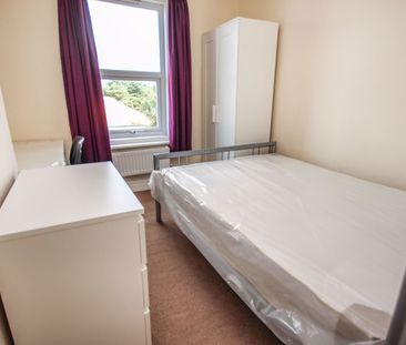 Acland Road, Charminster - Photo 3